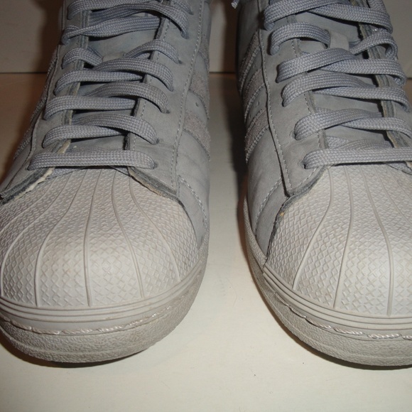 ADIDAS GRAY SUEDE AND LEATHER HIGH TOP SNEAKER, MENS SHOE SIZE 9 / 42.5 - Picture 2 of 10